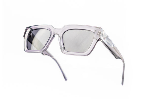 Louis Vuitton 1.1 Millionaires Sunglasses Silver  Louis vuitton glasses,  Fashion eye glasses, Fashion eyeglasses